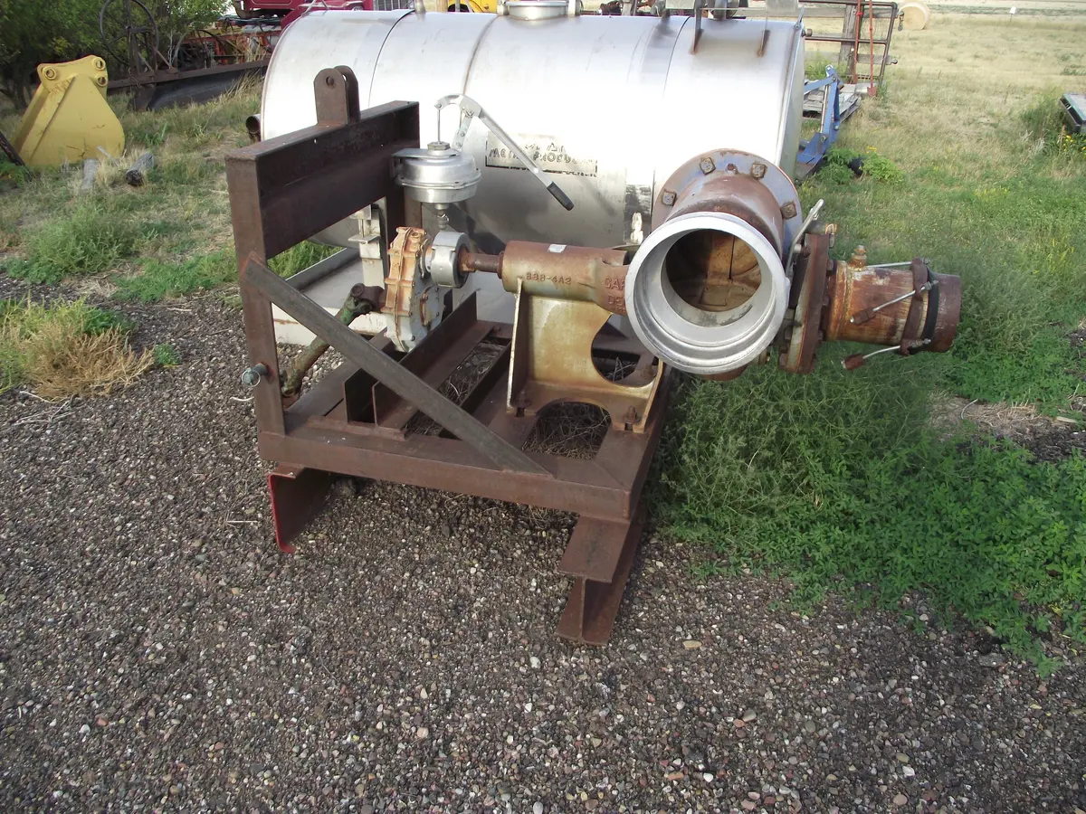 Pump :5000 Gallon A  Minute 1