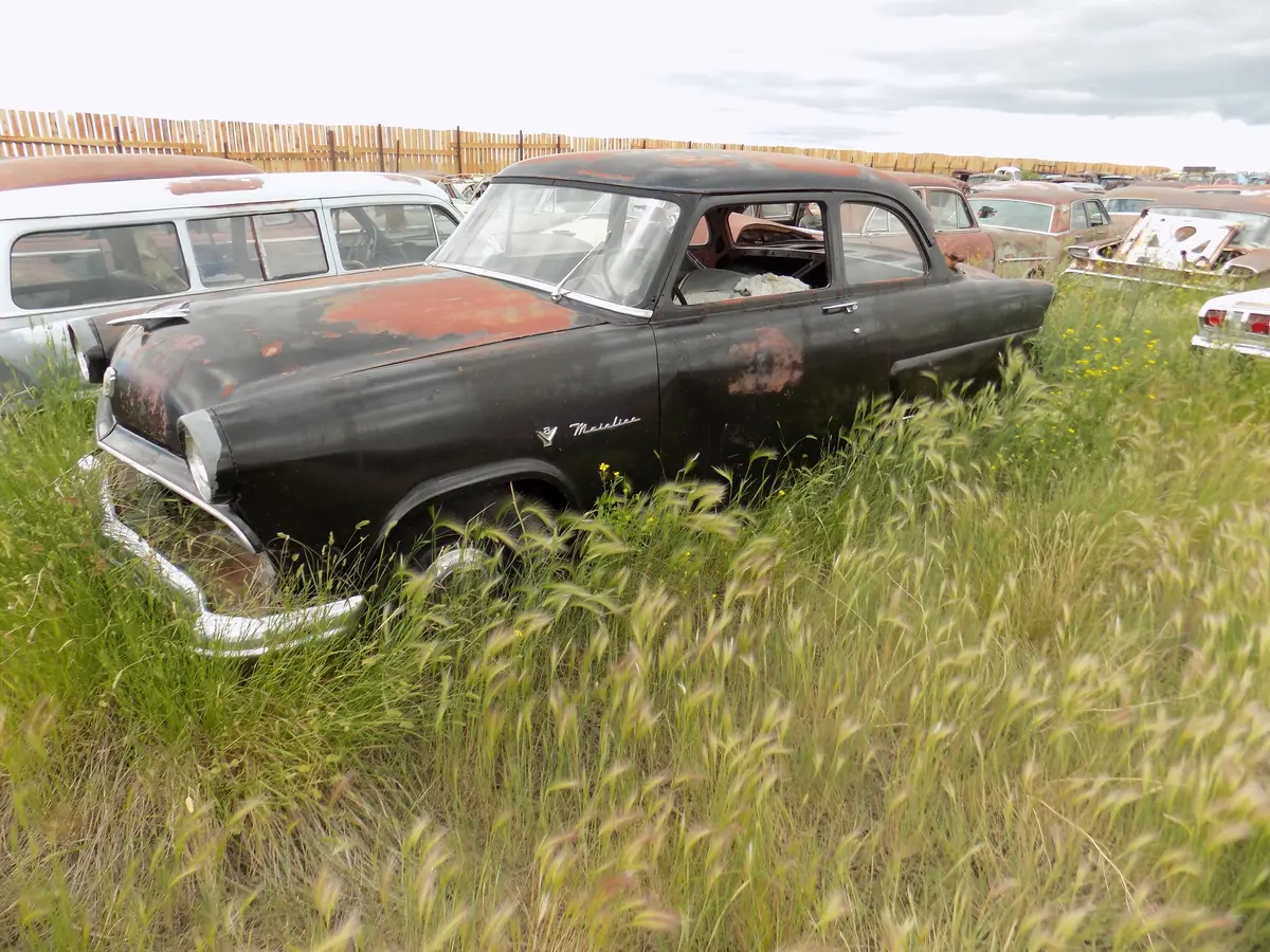2Dr Ford Mainline 1