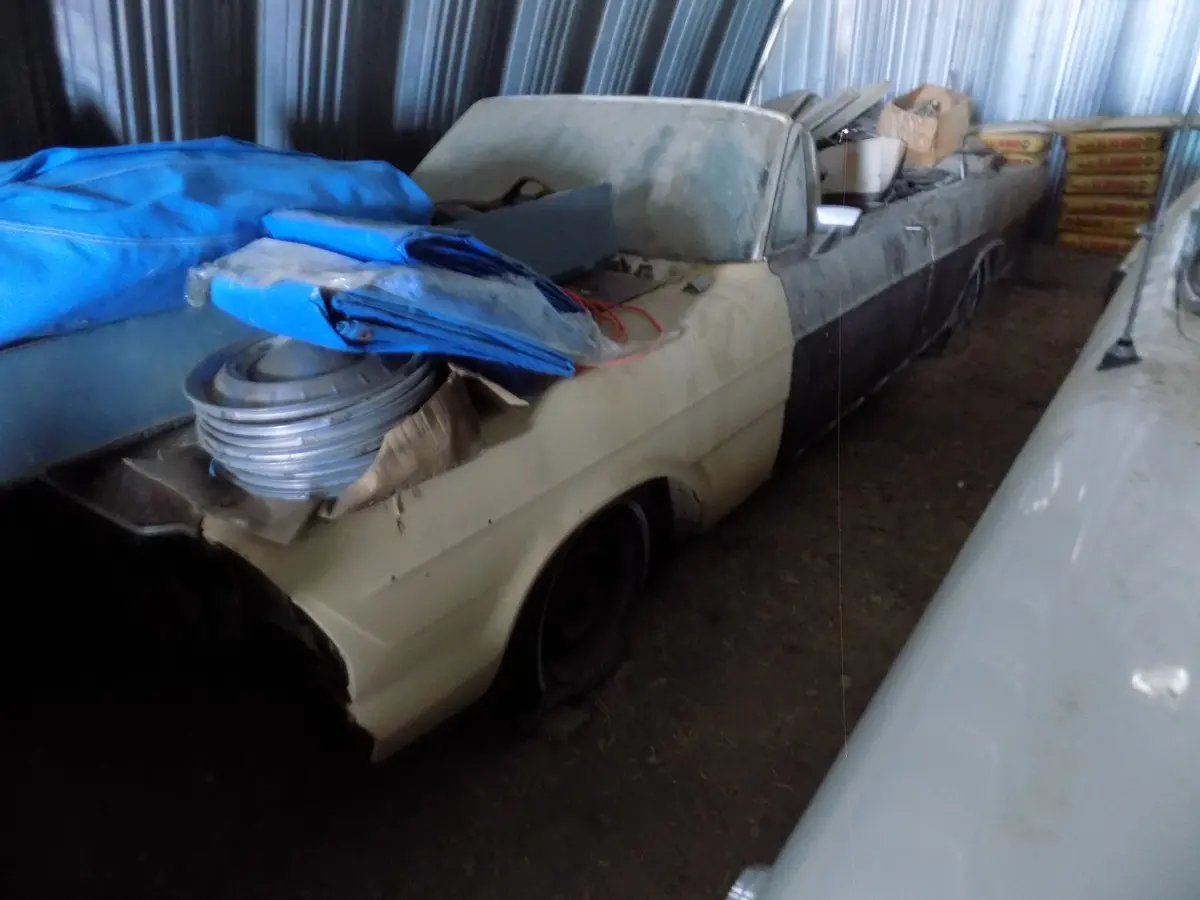 65 Ford Convertible 1