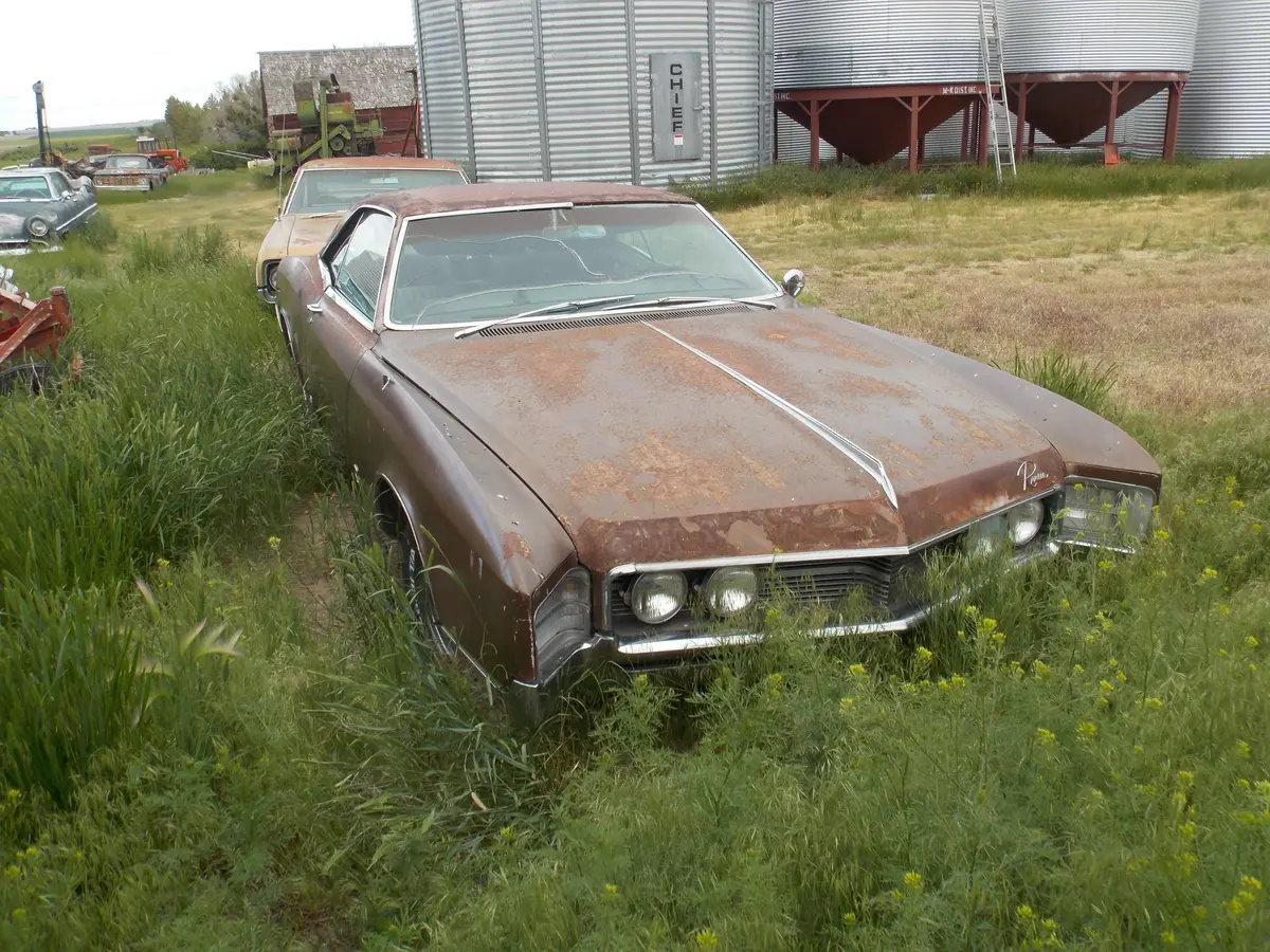 69 Buick Riviera 1