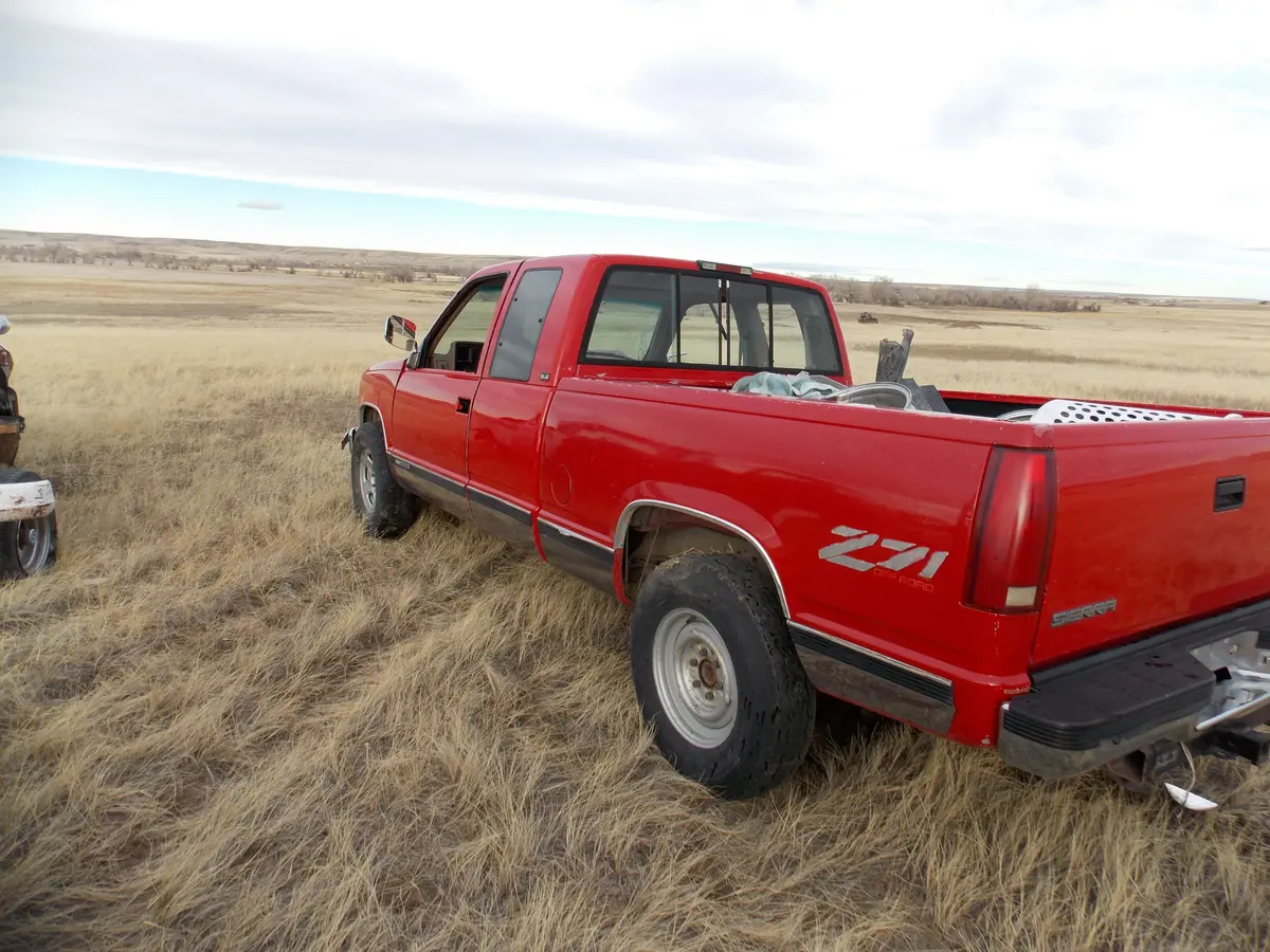 Parting 94 Chev Pickup 1