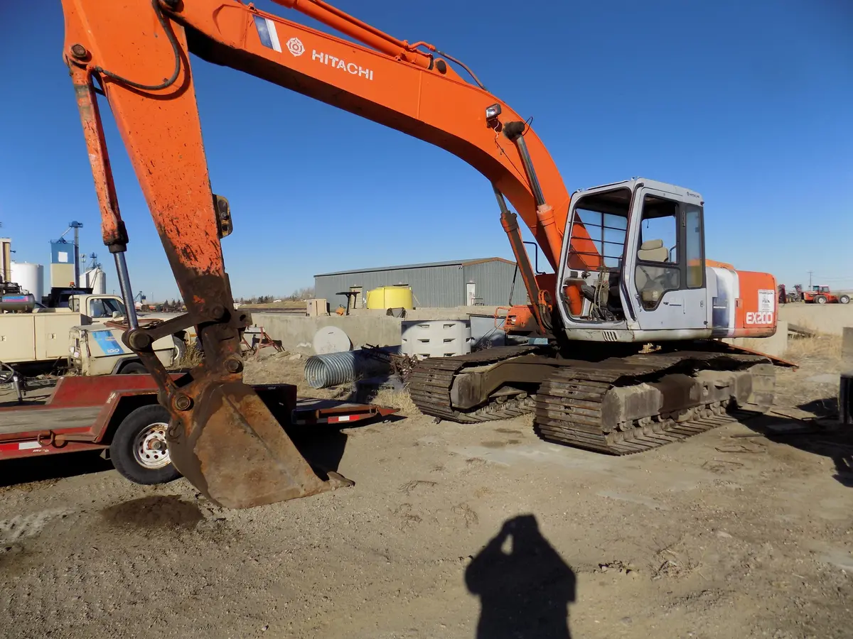 Hitachi 200 Excavator 1