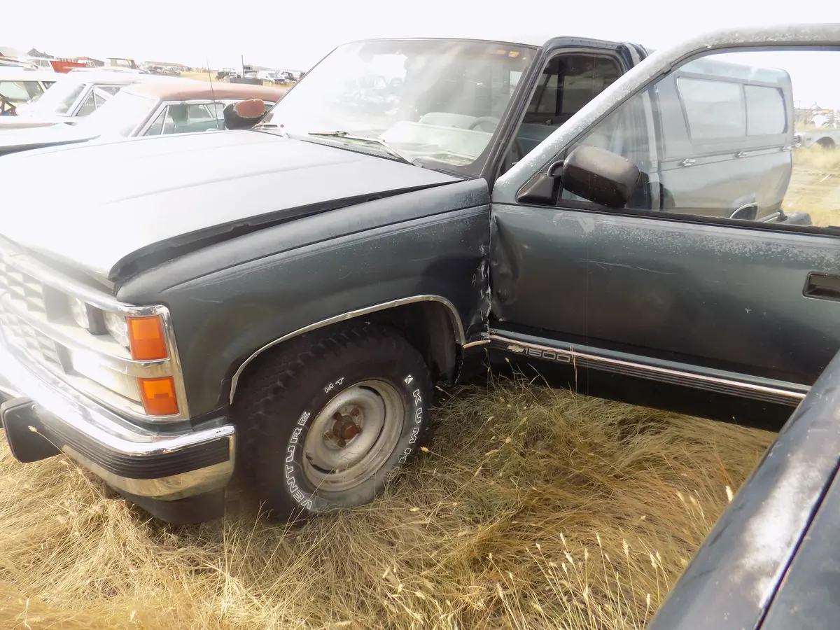 Assortment Of Chevy 2 Wd And 4X4 Pickup Trucks 2