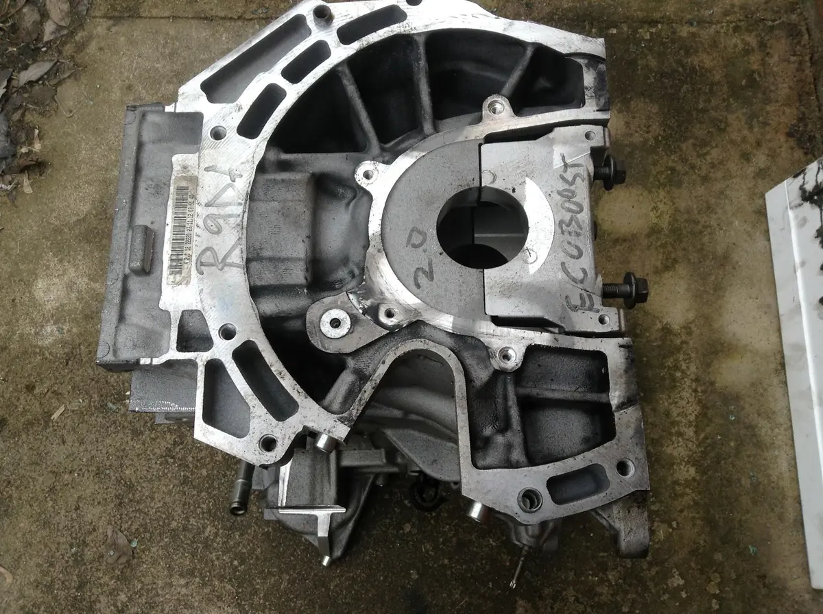 R9da Ford Focus St 2.0 Petrol Ecoboost Engine Block 2