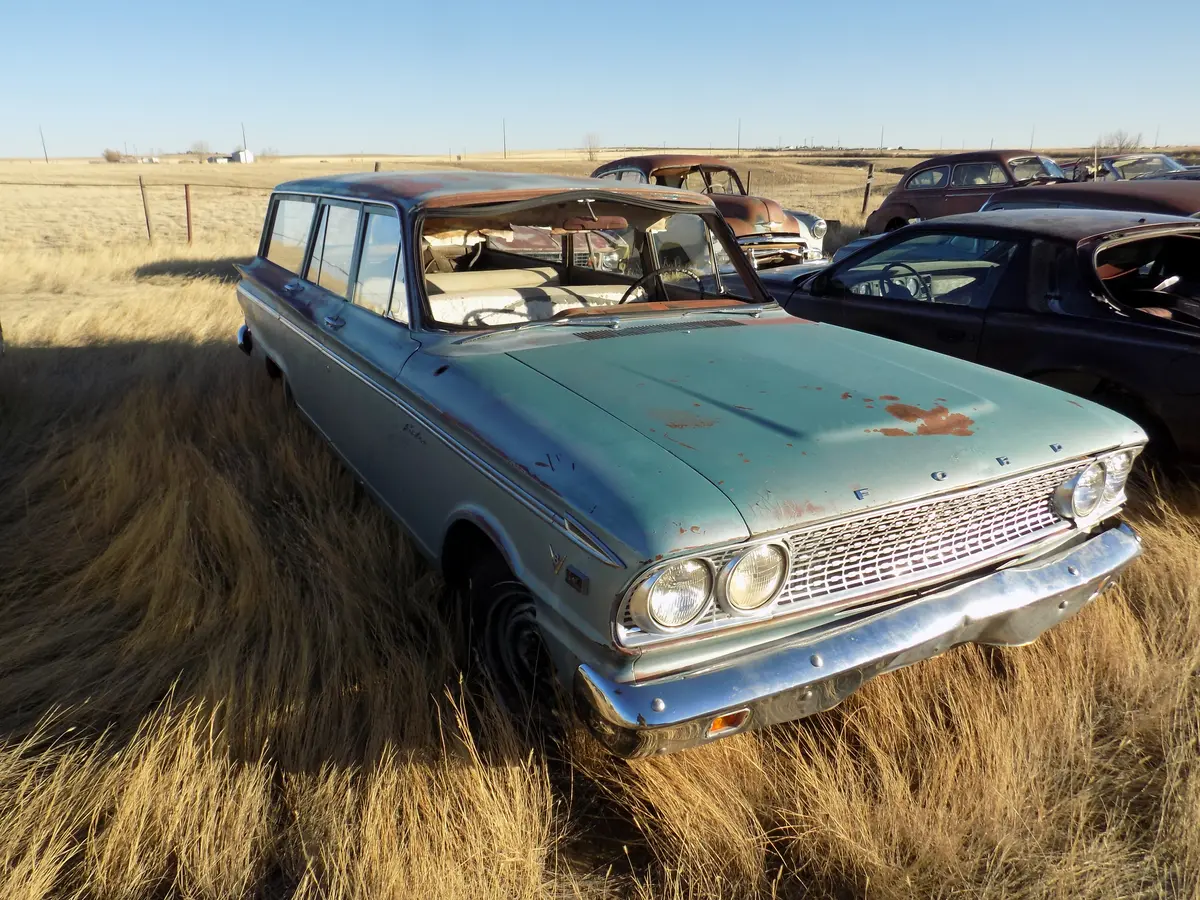 Ford Fairlane Wagon 1