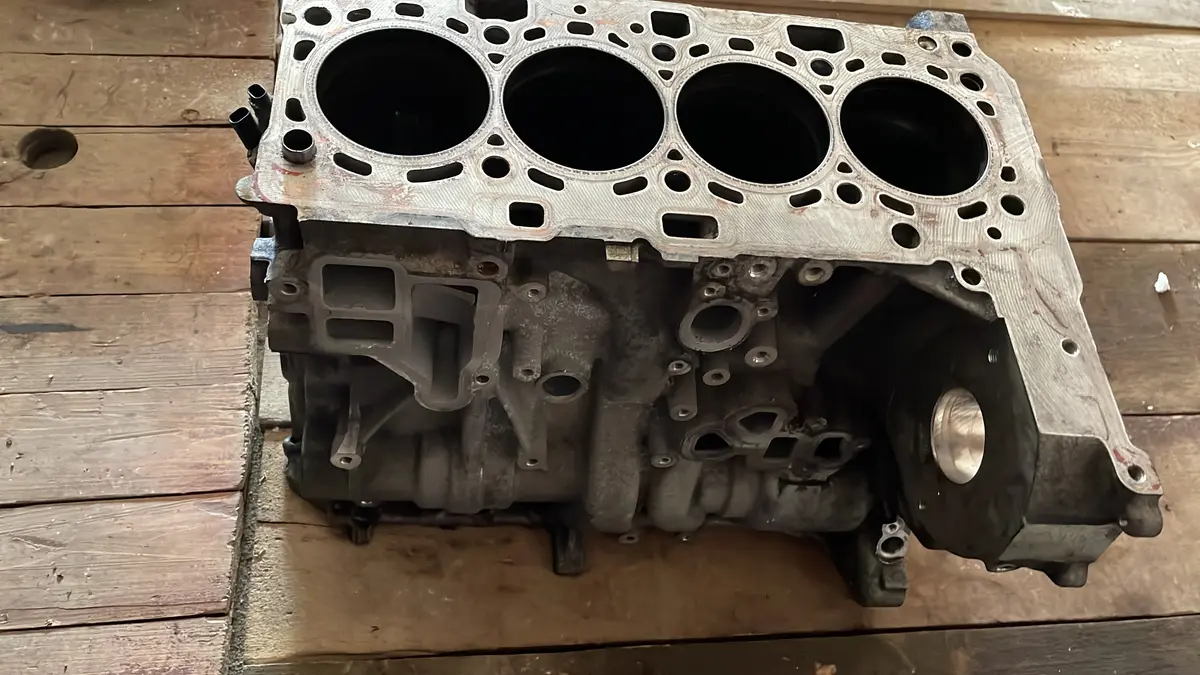 Cylinder Block Bmw B47c20b Part Number 8579488 04 1