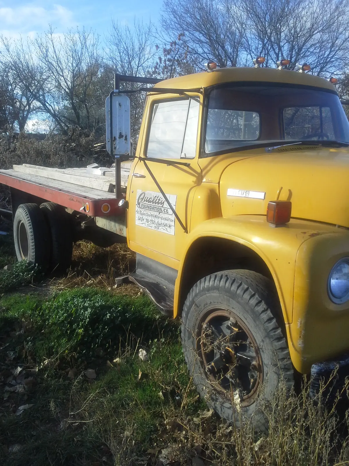 1962 International Flatbed 1