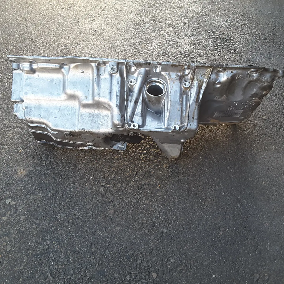 Genuine Bmw F15 F16 X5  X6 N57n / N57z N57d30a N57d30b Engine Oil Sump 8 515 773 8515773 1