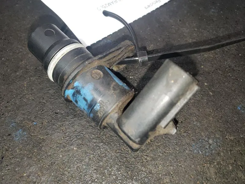 2003 Dodge Ram2500 Diesel Crankshaft Position Sensor. Part Number 3408529 1