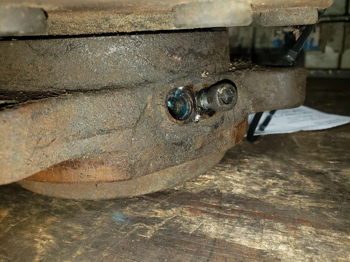 2012 Ram 5500 Cab & Chassis Front Bearing Hub. Part Number 68261674Ab 2