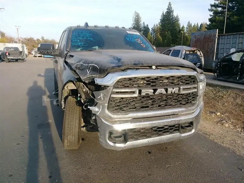 2022 Ram2500 Overhead Console. Part Number 7Kx311x7aa 2