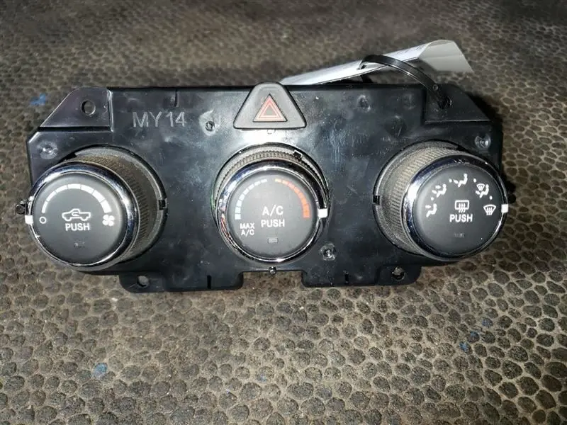 2017 Ram1500 Ac Temp Controls. Part Number 68268190Aa 1