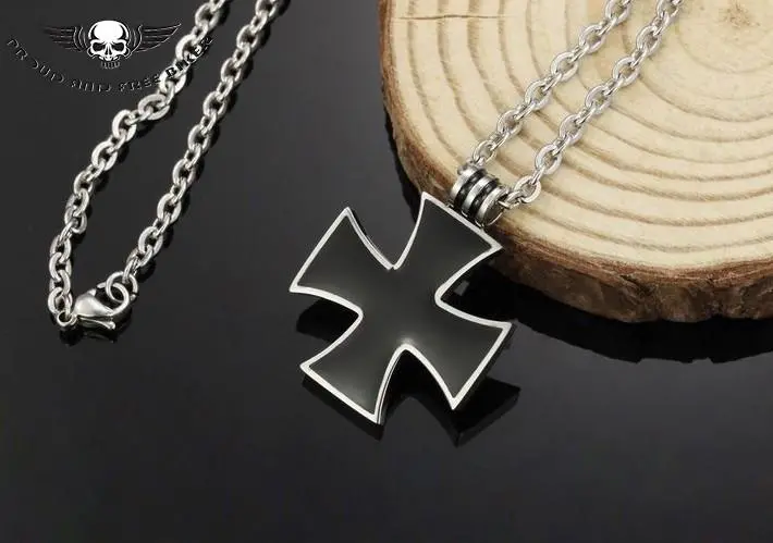Iron Cross Pendant 2