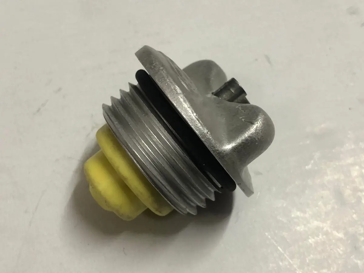 Beta Rev3 Fuel Petrol Cap 1