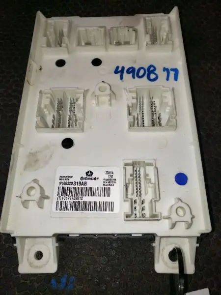 2017 Ram5500 Body Control Module (Bcm. Part Number 68320319Ab 1