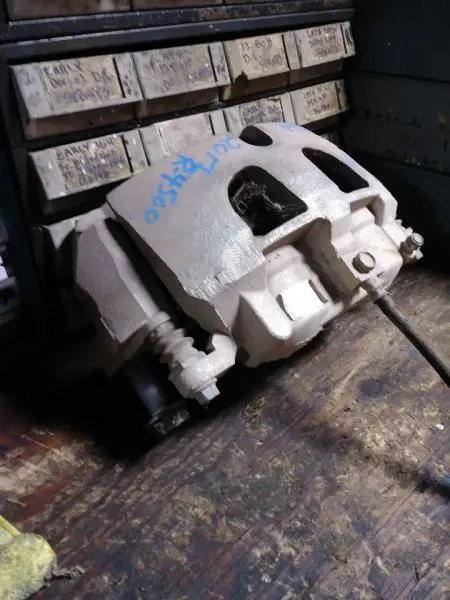2012 Dodge Ram4500 Driver Side Rear Brake Caliper. Part Number 68034097Ac 1