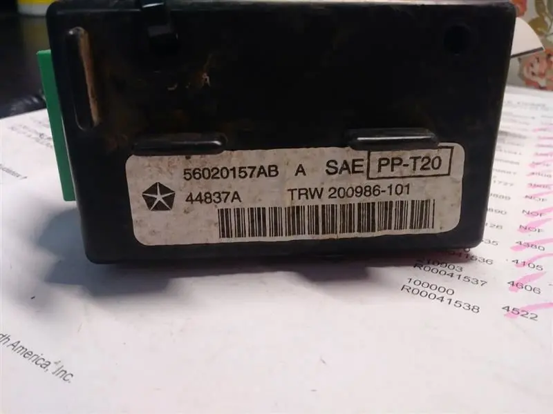 1998 Dodge Ram1500 Timing And Control Module (Bcm). Part Number 56020157Ab 1