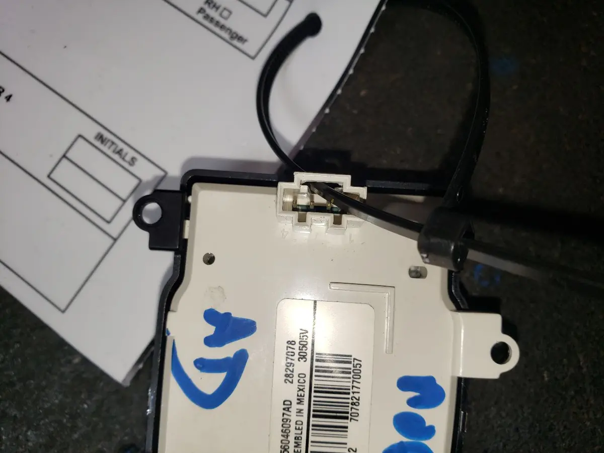 2012 Ram 1500 Evic Switch. Part Number 56046097Ad 1