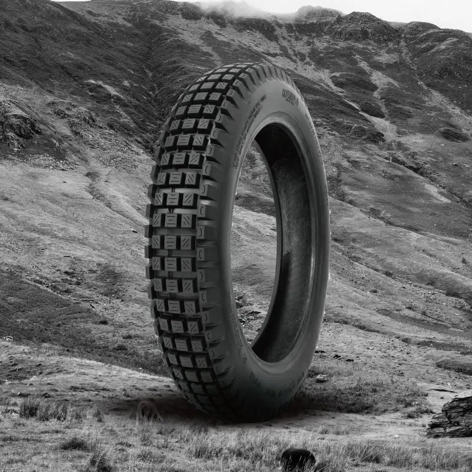 Kenda Ibex Trials Rear Tyre Tubeless 120/100 R18 (4.00X18) 1