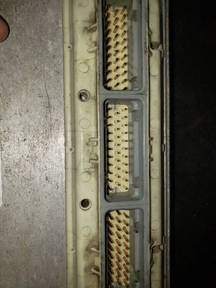 2003 Dodge Ram 2500 Transmission Control Module (Tcm). Part Number 56040479Ae 2