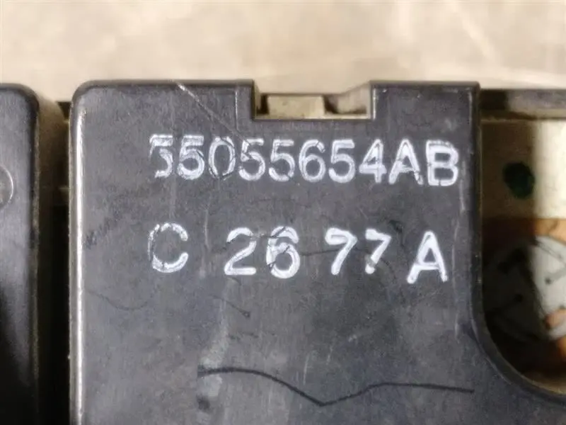 1999 Dodge Ram 2500 Heater & Ac Temp Controls. Part Number 55056702Ac 2