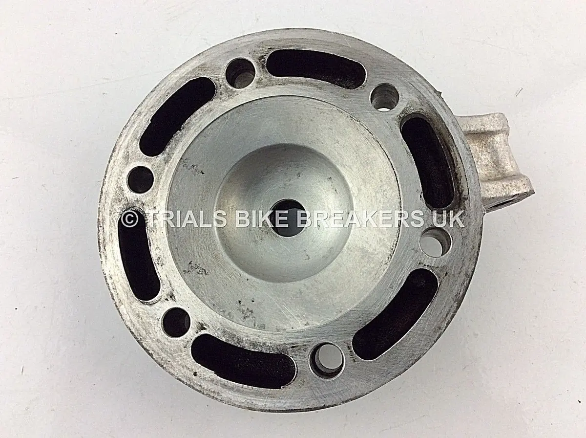 Yamaha Tyz250 Scorpa Sy250 Cylinder Head 2