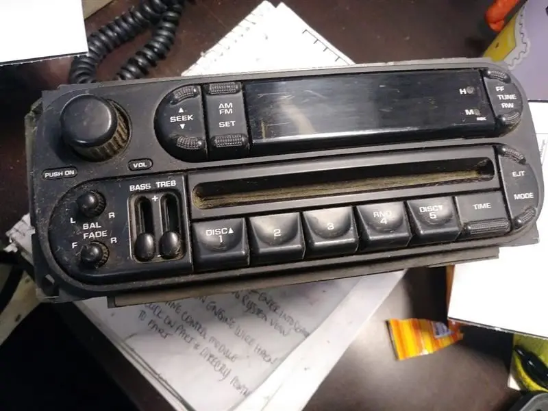 2002 Dodge Ram1500 Am/Fm Cassette Cd Player. Part Number 56038589An 1