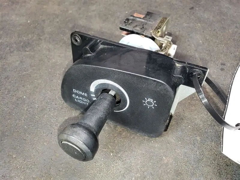 1997 Dodge Ram2500 Headlamp Switch. Part Number 56007044 1