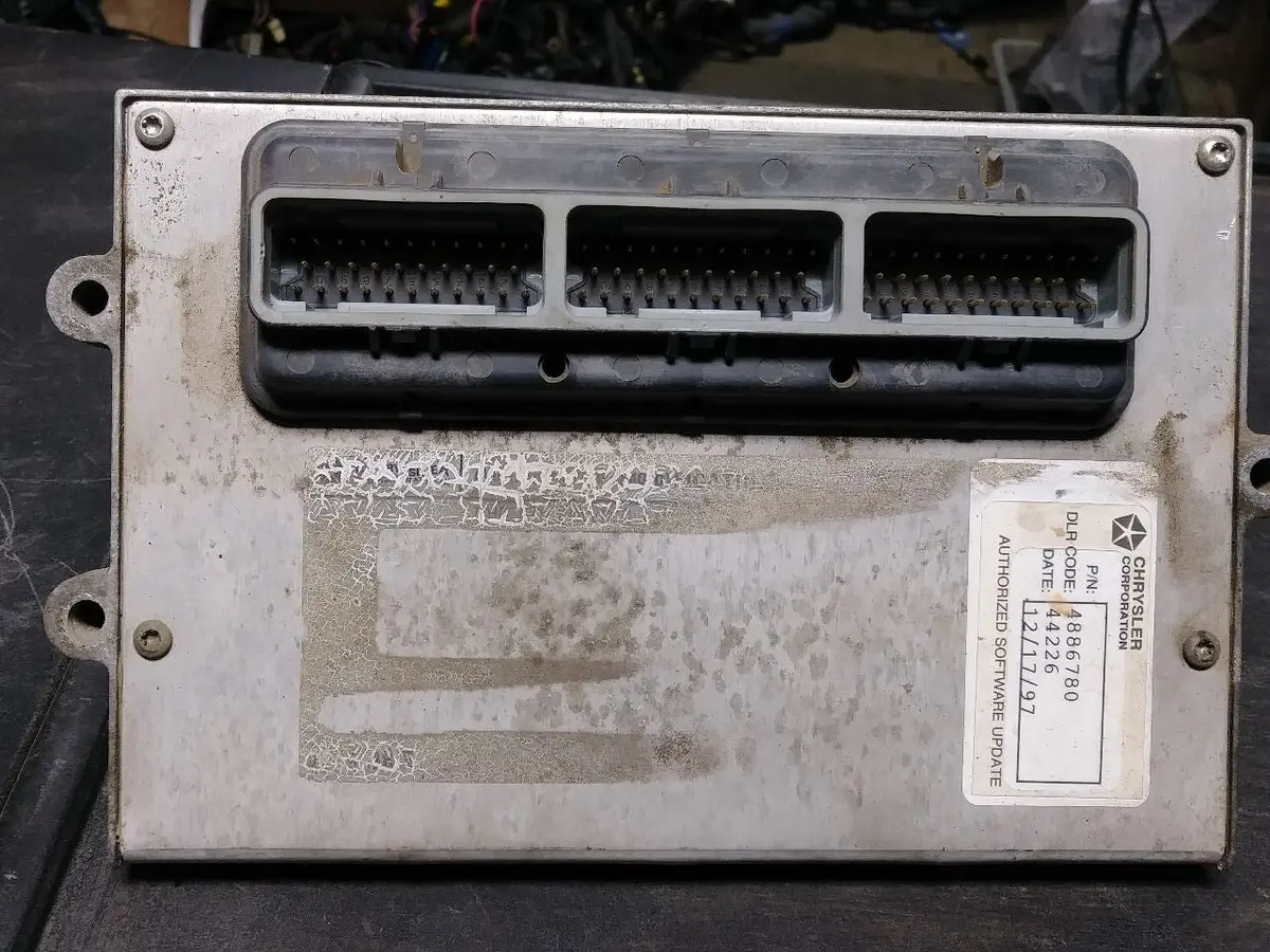 Ecm 4886780 For A 1996 Dodge Ram 1500 1