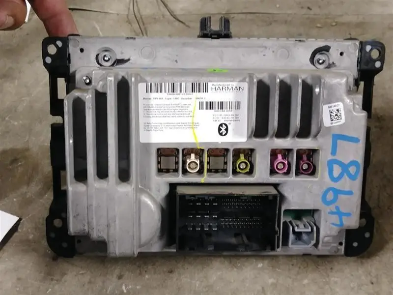 Radio 8.4 Touchscreen 68238619Af For A 2015 Dodge Ram 3500 2