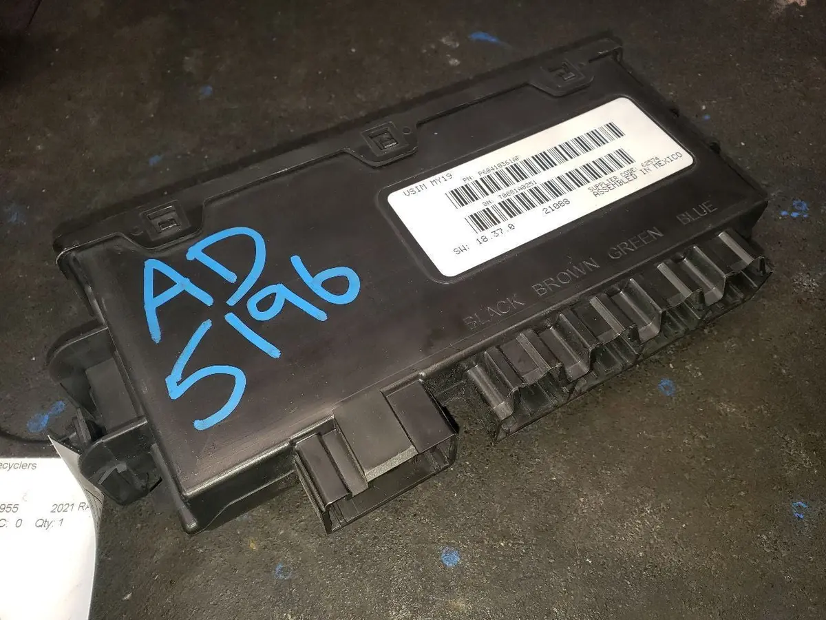 2021 Ram 3500 Vehicle Sytems Interface Module (Vsim). Part Number 68410361Af 1