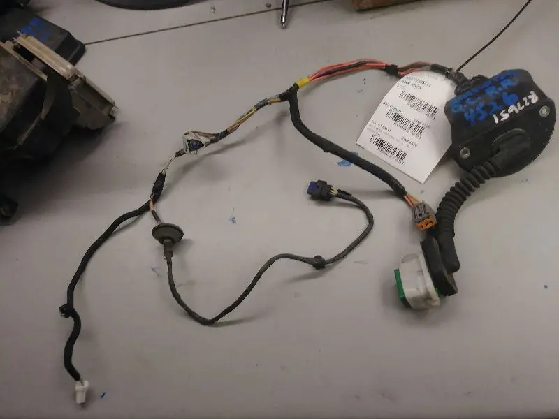 2011 Dodge Ram 1500 Left Rear Door Harness 68053525Aa 1
