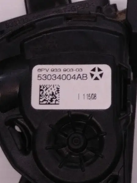 2008 Dodge Ram3500 Accelerator Pedal With Tps. Part Number 53034004Ab 1