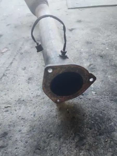 2015 Ram3500 Pickup 6.7L Diesel Front Exhaust Pipe. Part Number 68087104Ah 1