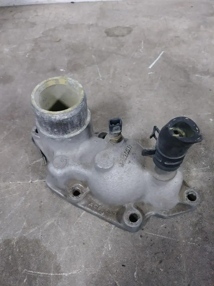 Thermostat Housing 53020077 For 94 - 02 Dodge Ram 2500/3500 1