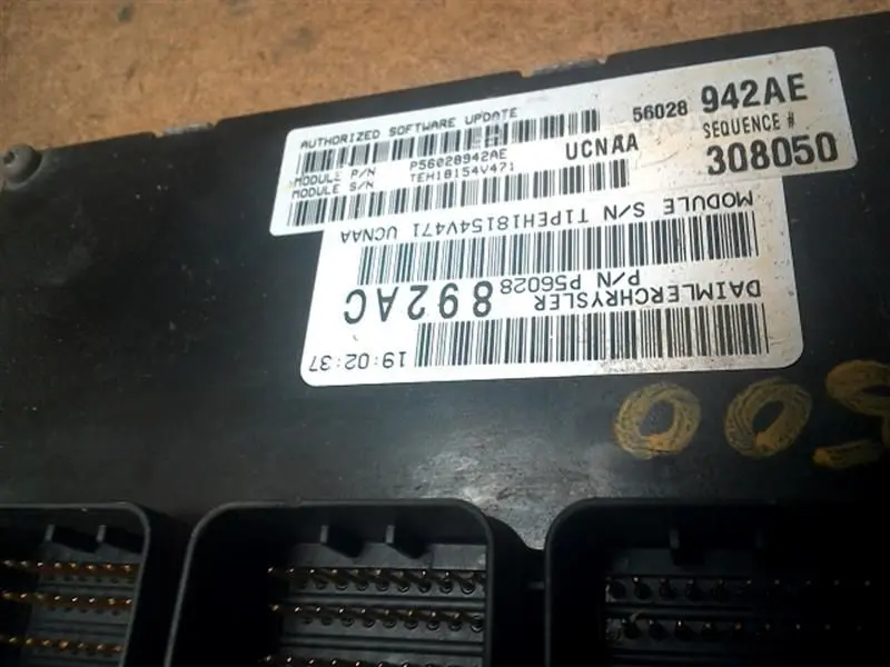 2005 Dodge Ram 1500 Engine Control Module Ecu Ecm 56028942Ae 2