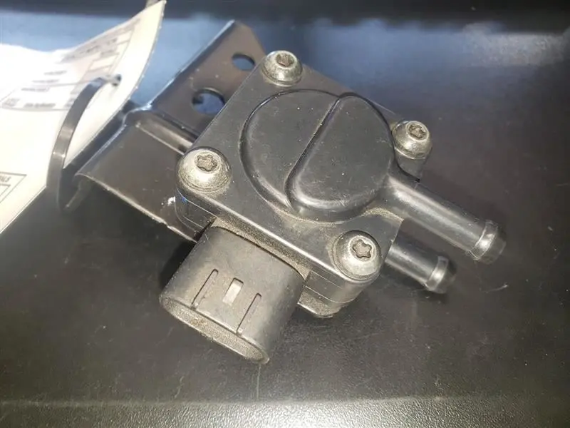 2008 Dodge Ram2500 6.7L Diesel Differential Pressure Sensor. Part Number 051490 1