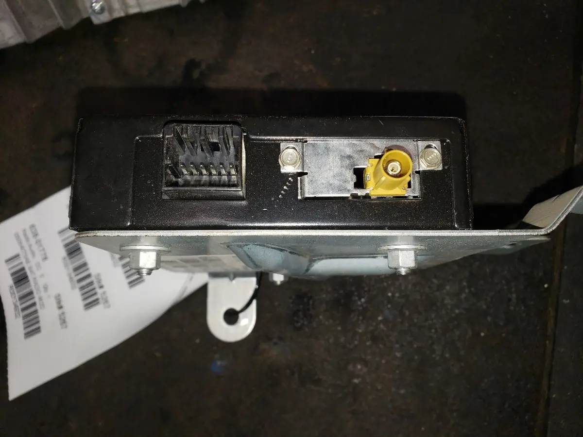 2007 Ram 2500 Satellite Radio Receiver Module. Part Number 05064075Ae 2