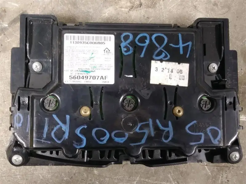 2005 Dodge Ram Overhead Console Module. Part Number 56049707Af 2