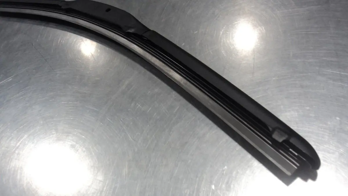Mazda Cx-9 2007-2014 New Oem Hybrid Beam Driver & Passenger Wiper Blade Set 0000-67-H26-Mv, 0000-67-H17-Mv 1