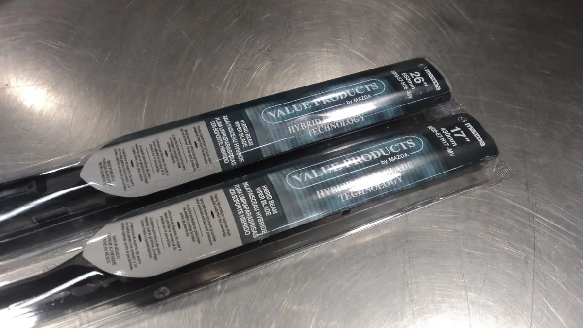 Mazda Cx-9 2007-2014 New Oem Hybrid Beam Driver & Passenger Wiper Blade Set 0000-67-H26-Mv, 0000-67-H17-Mv 2