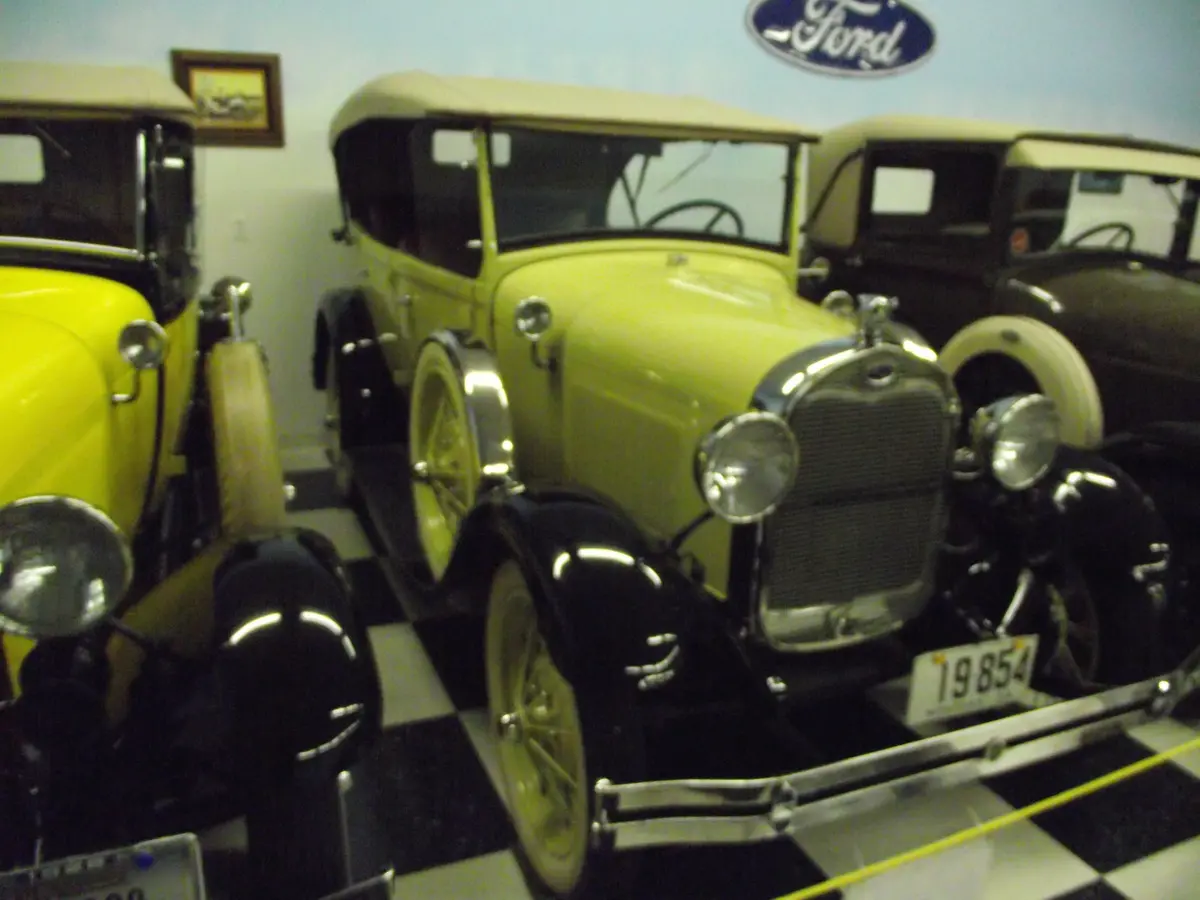 1929 Phaeton Deluxe 2