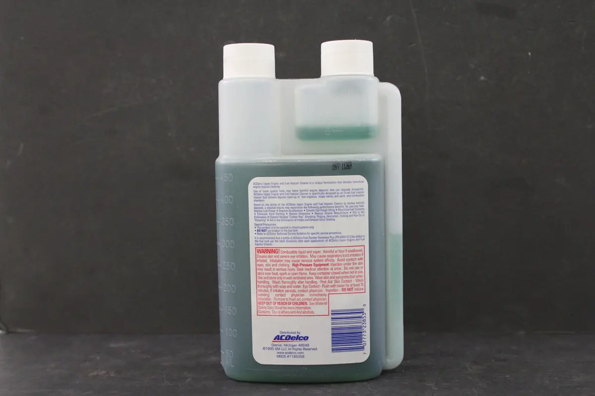 Genuine Gm Fluid 88861803 Upper Engine And Fuel Injector Cleaner - 16 Oz. 1