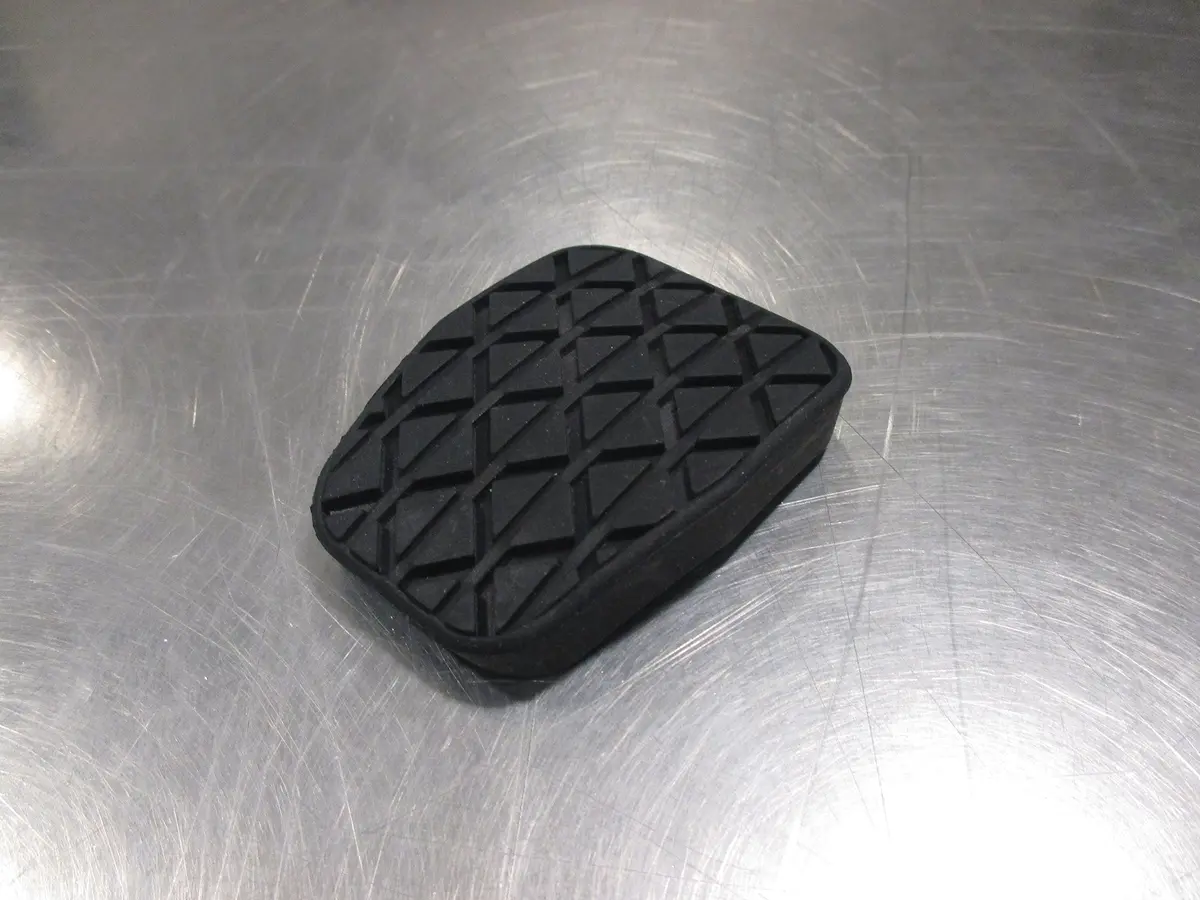 Mazda 3, 5, Rx-8 & Mx-5 Miata New Oem Black Rubber Brake Or Clutch Pedal Pad 2