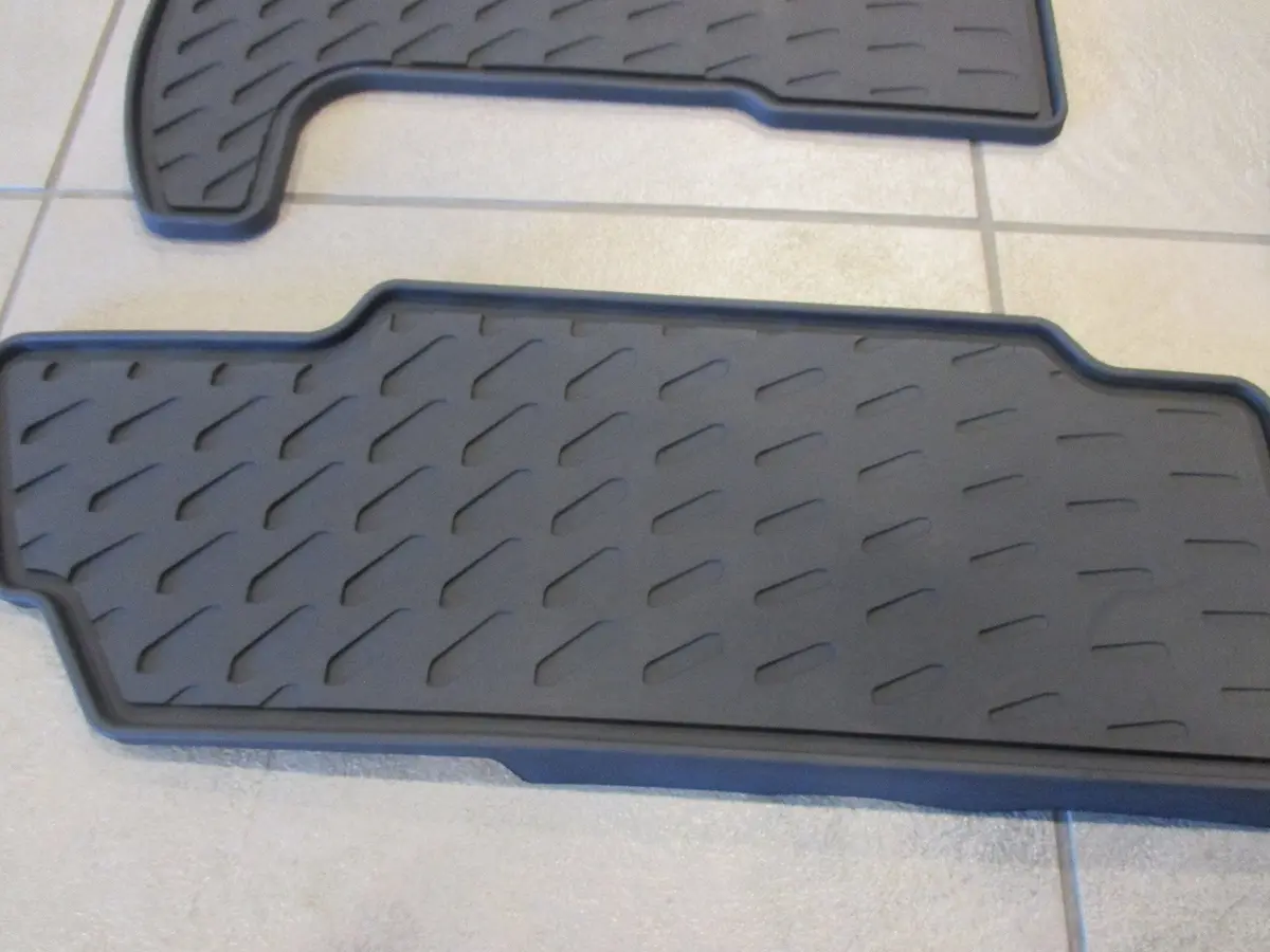 Mazda Cx-9 2016-2017 New Oem Rear All Weather Floor Mats 0000-8B-N35 1