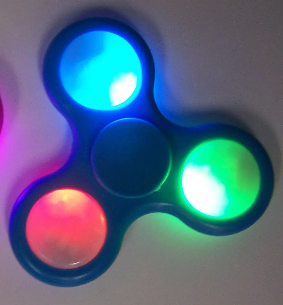 Light Up Change Color Finger Fidget Hand Flip Spinners 1