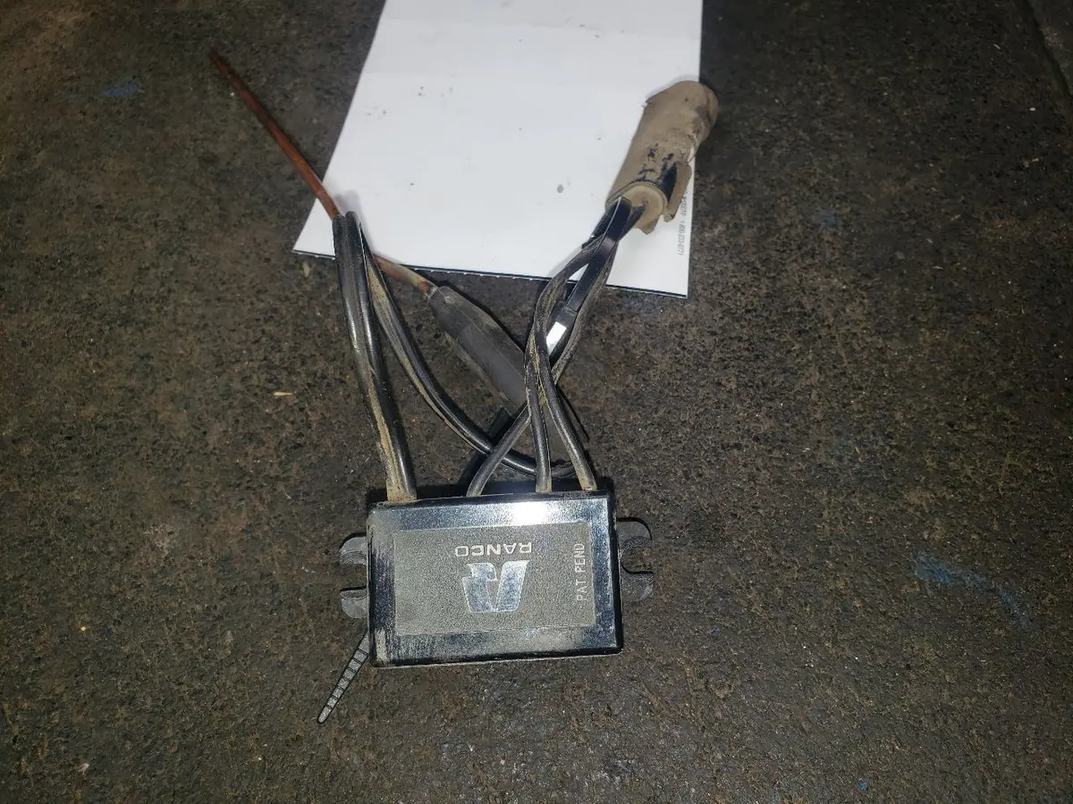 1991 Dodge Ram 250 Heater & Ac Cycle Switch. Part Number 56005783 1