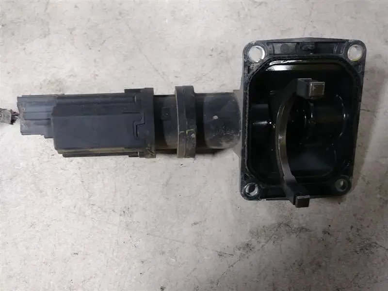 2012 Dodge Ram1500 4Wd Front Differential Actuator. Part Number 68399418Aa 2