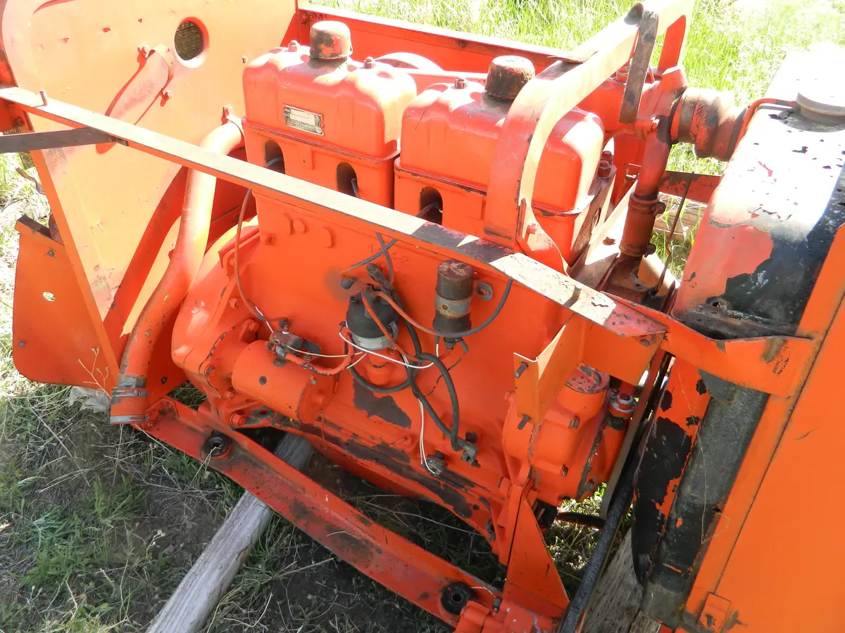 Case 719-B Engine 1