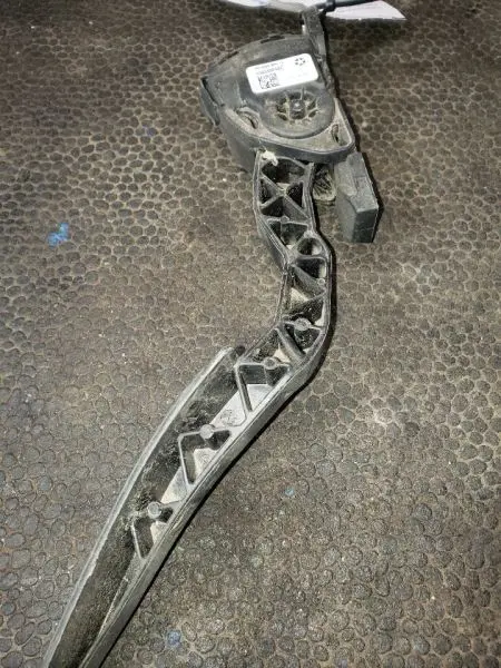 2012 Dodge Ram1500 Accelerator Pedal With Tps. Part Number 53034003Ac 2